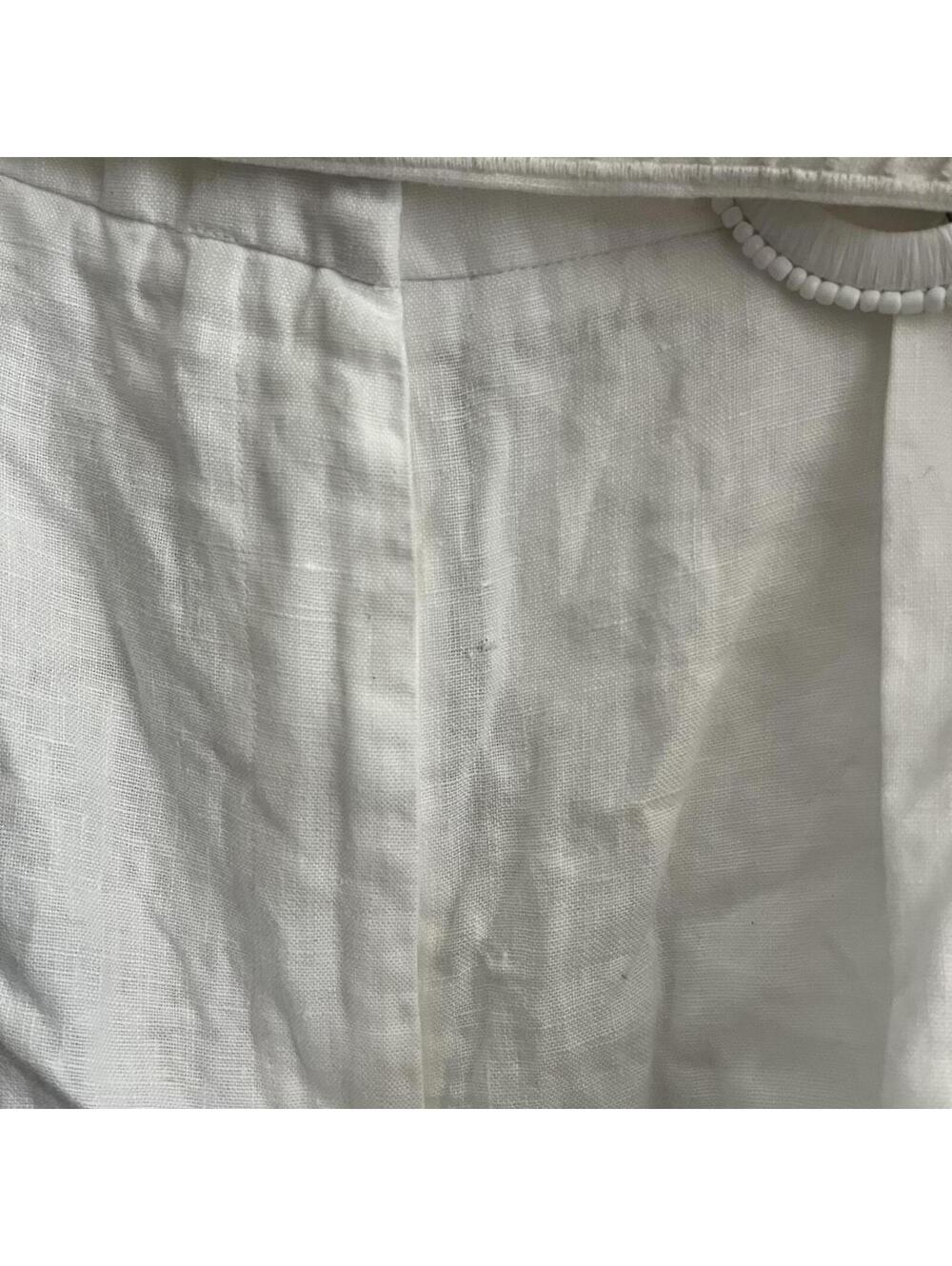 Farm Rio Richelieu Linen Shorts - Picture 6 of 6